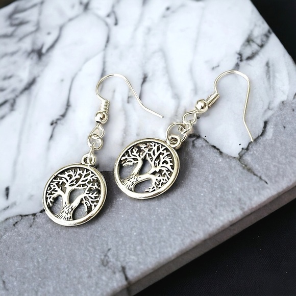 5 For $25💫Silver Tree of Life Dangles Earrings - Picture 4 of 4